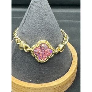 Women’s Gold Braclet